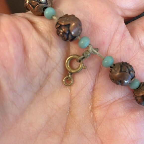 Very Long teal & copper color rose bead necklace - Picture 4 of 4
